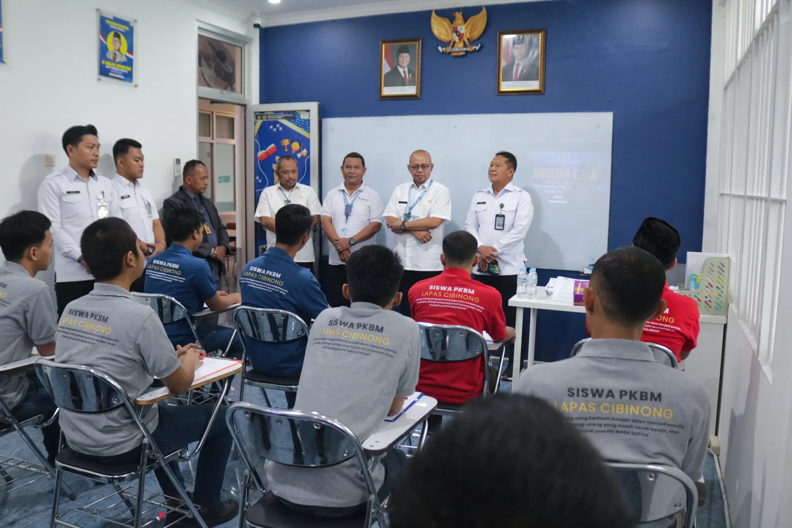 Warga Binaan Lapas Cibinong ikuti Ujian Nasional Kejar Paket (Dok. Istimewa)