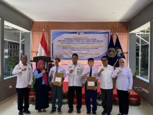 Sebanyak 11 Anak Binaan dari Sulawesi Tengah menerima Pengurangan Masa Pembinaan (PMP) dalam rangka peringatan Hari Anak Nasional (HAN) Tahun 2025.