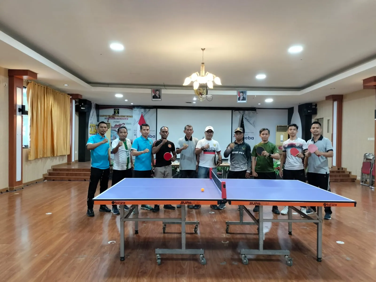 Kantor Wilayah Direktorat Jenderal Pemasyarakatan Sulawesi Tengah menorehkan prestasi membanggakan dengan meraih Juara 3 dalam Turnamen Tenis Meja yang di gelar di Kantor Wilayah Kementerian Hukum Sulteng, Kamis (24/7/2025).