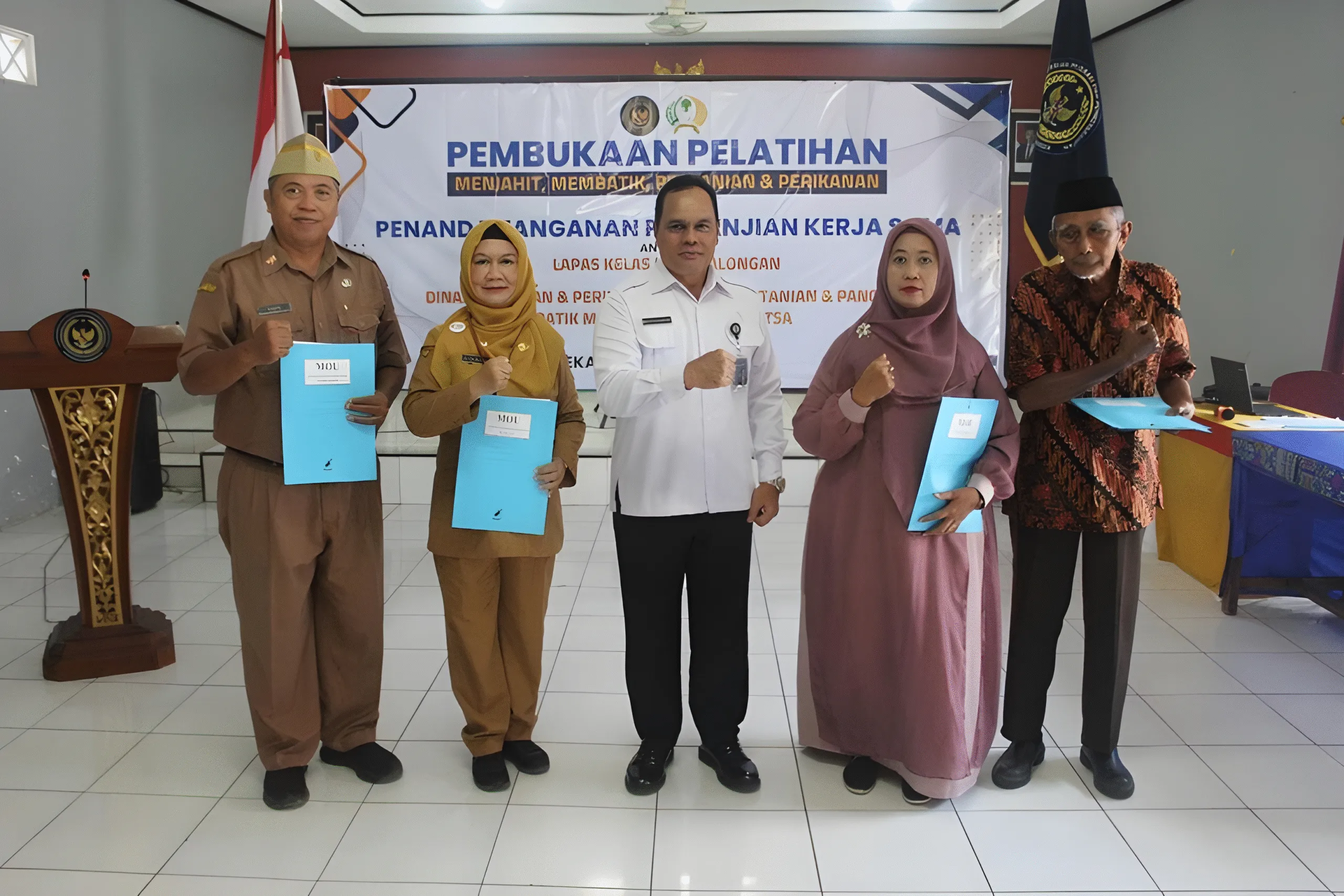 Kegiatan ini di tandai dengan penandatanganan MoU antara Lapas Pekalongan dan lima mitra: DKP, Dinperpa, serta tiga UMKM lokal.