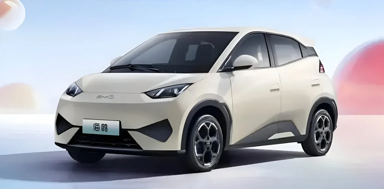 BYD Luncurkan City Car Listriknya, Seagull Free Edition di Chin