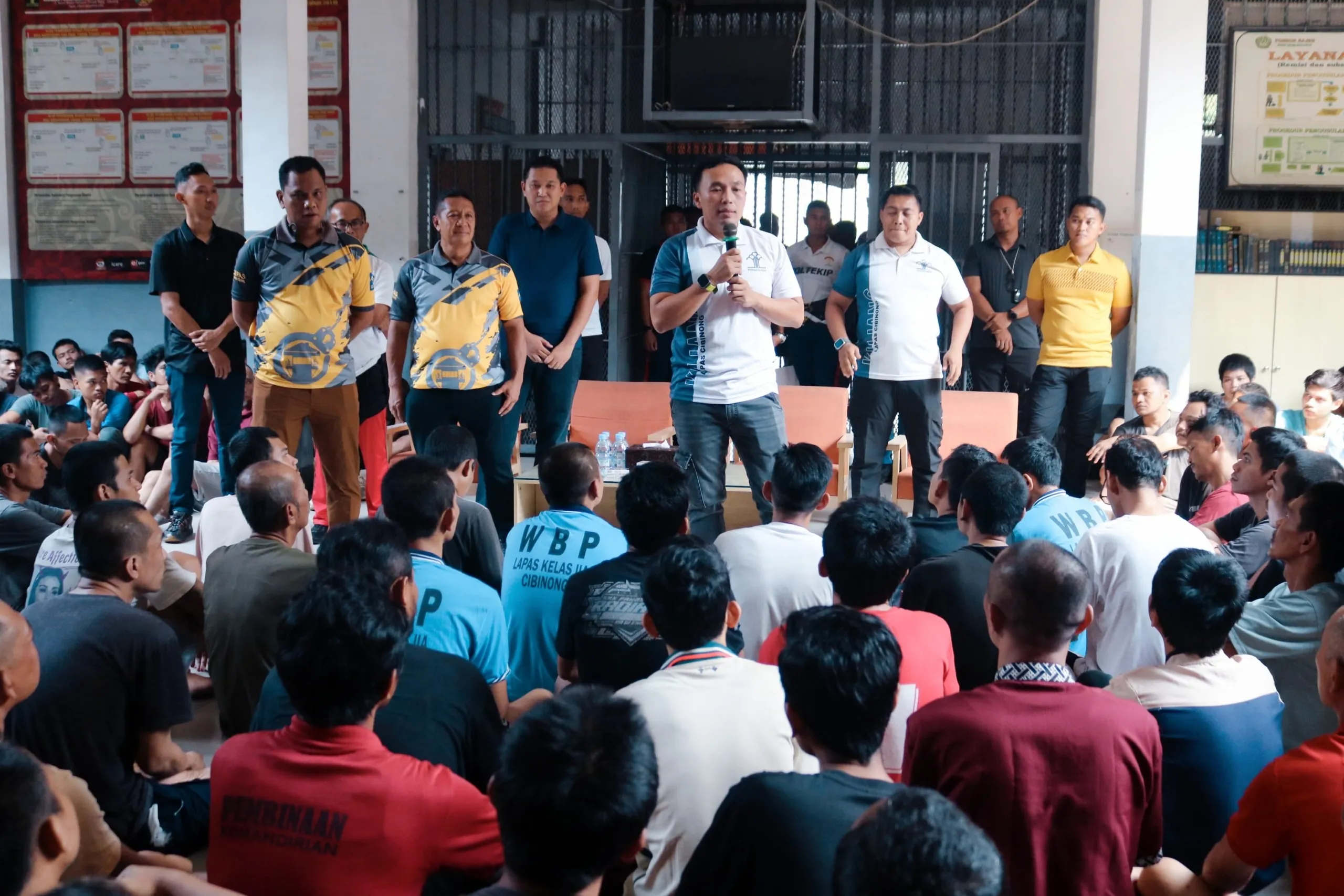 Kalapas Cibinong Bakar Semangat Perubahan Warga Binaan