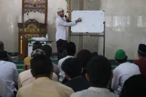 Cahaya Iman dari Balik Jeruji: Warga Binaan Lapas Cibinong Gelar Pengajian Al-Barqy