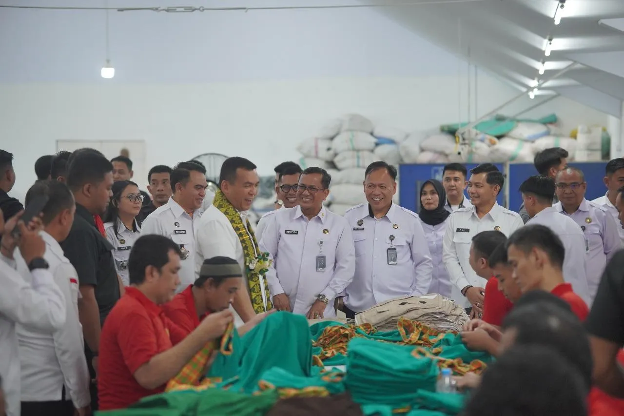Wamen Imipas Dukung Pembinaan Garmen WBP Lapas Makassar