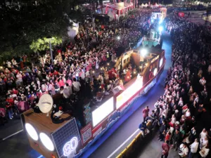 Karnaval Pesta Rakyat HUT ke-80 RI Meriah di Jakarta