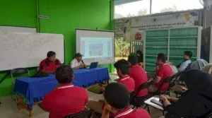 Klien Bapas Amuntai Ikuti Seminar Kewirausahaan dari PKBM