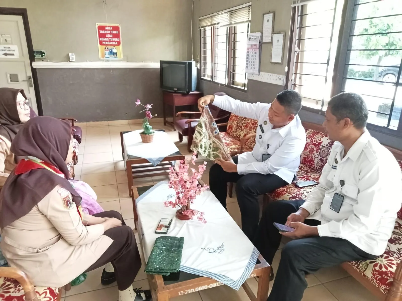 Lapas Pati dan SMK 3 Pati Gelar Pelatihan Membatik WBP