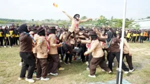 Lapas Perempuan Jambi peringati Hari Pramuka ke-64 dengan upacara, penampilan semafor, yel-yel Warga Binaan, dan pemberian penghargaan bagi anggota Pramuka aktif. (Web Ditjenpas)