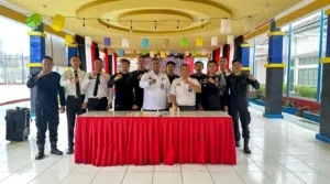 Lapas IIB Sarolangun laksanakan penggeledahan di Blok Borneo pada Rabu (20/8). Kegiatan ini di lakukan sebagai langkah preventif untuk mencegah peredaran barang-barang terlarang di Lapas. (Web. Ditjenpas)