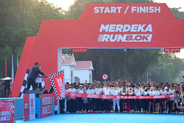 Istana Kepresidenan Jakarta bersama Kementerian Pemuda dan Olahraga (Kemenpora) menggelar Merdeka Run 8.0K di Jalan Medan Merdeka Utara, Jakarta Pusat, Ahad (24/8/2025). (Dok. Istimewa)