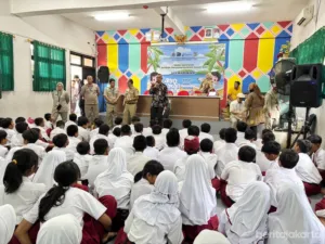 Murid SDN Ancol 01 Diedukasi Gemar Makan Ikan