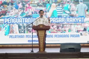 Wali Kota Medan Rico Tri Putra Waas usai membuka pelatihan di Medan, Selasa. (Humas Pemkot Medan)