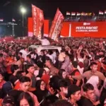 Ribuan Warga Padati Monas Meriahkan Pesta Rakyat Hut ke-80 RI