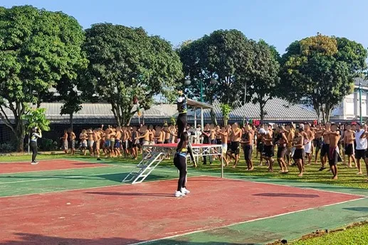 Senam Pagi Rutin di Lapas Cibinong Bangun Kesehatan WBP