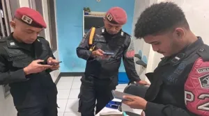 Lapas Kelas III Wahai gelar Sidak 'Spion Wartelsus' usai peningkatan aktivitas alat komunikasi Warga Binaan, sebagai langkah antisipasi pelanggaran. (Web: Ditjenpas)