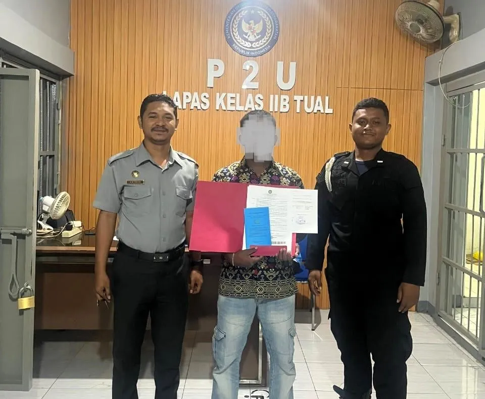 Warga Binaan Lapas Tual Terima Pembebasan Bersyarat