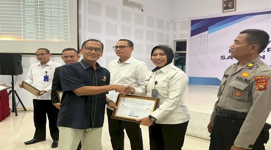 Lapas Perempuan Kelas IIB Jambi meraih penghargaan Indikator Kinerja Pelaksanaan Anggaran (IKPA) terbaik peringkat ke-4 tahun 2025 Pagu 8M - 50M dari Kantor Pelayanan Perbendaharaan Negara (KPPN) Jambi. (Web_Ditjenpas)