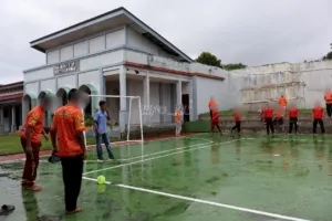 LPKA Kelas II Ambon menggelar berbagai lomba untuk memperingati HUT RI ke-80, melibatkan Anak Binaan dan seluruh jajaran pegawai, Rabu (6/8). (Web_Ditjenpas)