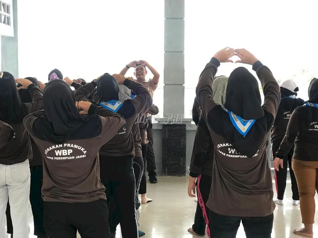 Sebanyak 36 Warga Binaan Lapas Perempuan Kelas IIB Jambi mengikuti kegiatan kepramukaan bekerja sama dengan Kwartir Cabang (Kwarcab) Gerakan Pramuka Muaro Jambi, Jumat (1/8). (Web.Ditjenpas)