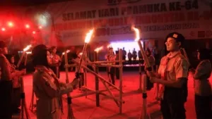Upacara Renungan Ulang Janji Kwarcab Pramuka Kota Tangerang berlangsung lancar, diikuti ratusan anggota Pramuka untuk memperingati Hari Pramuka ke-64 secara khidmat. (Web Kota Tangerang)