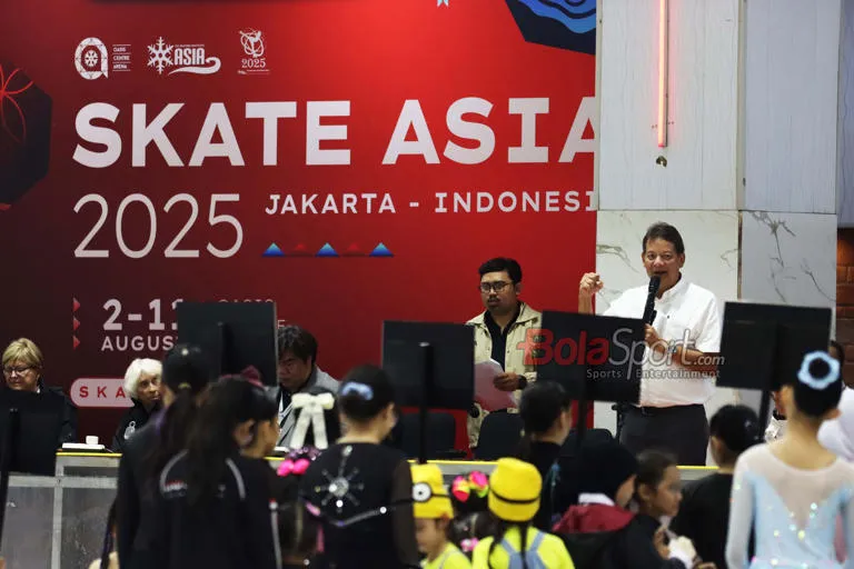 Pembukaan Skate Asia 2025 di laksanakan di Oasis Centre Arena, Senin (4/8/2025). (Muhammad Alif Aziz Mardiansyah)