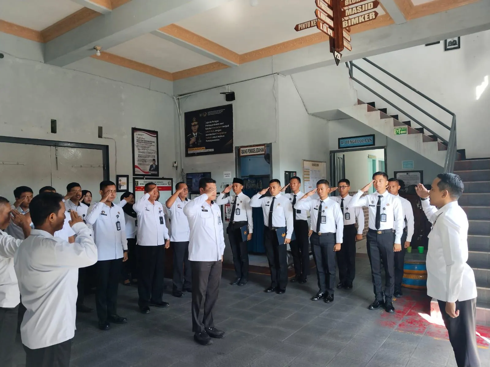 Apel Pagi Rutan Sampang, Disiplin dan Waspada Ditingkatkan