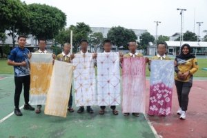 Arashi Shibori di Lapas Cibinong, Perubahan Lewat Kain Batik