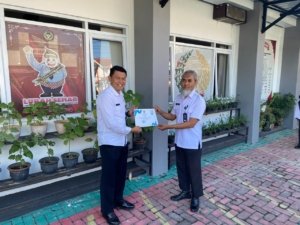 Bapas Magelang Apresiasi Pegawai Teladan Dengan Penghargaan