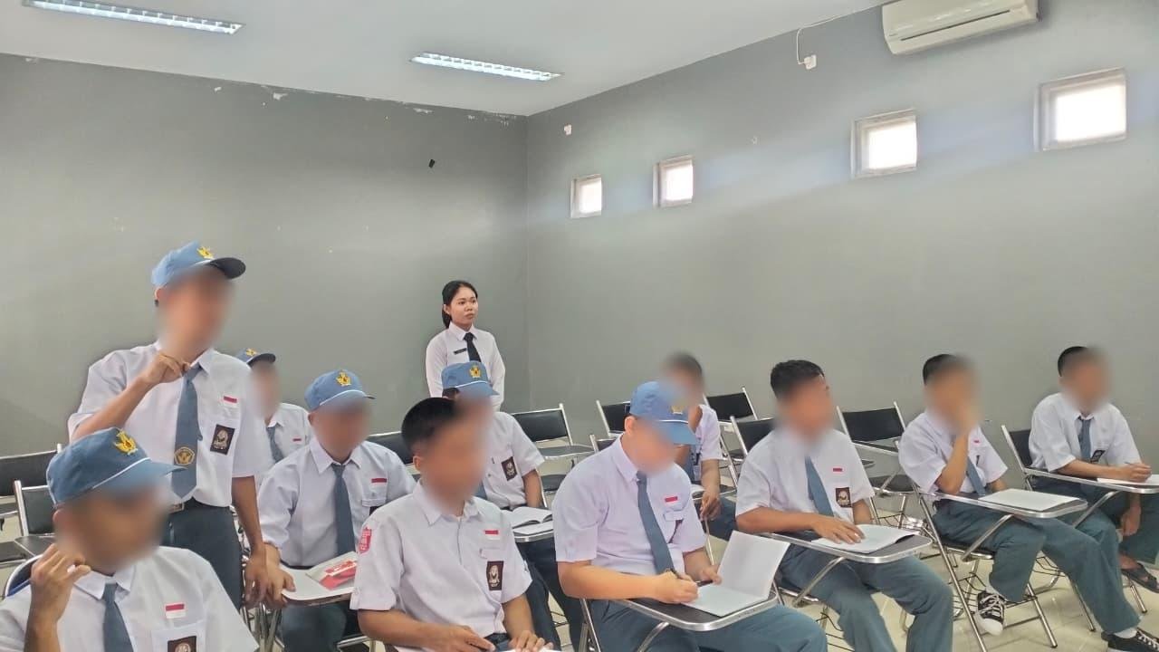 LPKA Palu ajarkan matematika lewat metode interaktif berbasis permainan dan cerita, membuat anak binaan belajar dengan senang meski materi sulit. (Dok: Humas LPKA Palu)