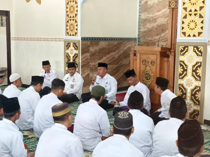 Lapas Kelas IIB Tulungagung menggelar Doa Bersama untuk Keselamatan dan Kebaikan Negeri yang di pusatkan di Masjid Al-Muhajirin, Senin (1/9). (Dok: Humas Lapas Tulungagung)