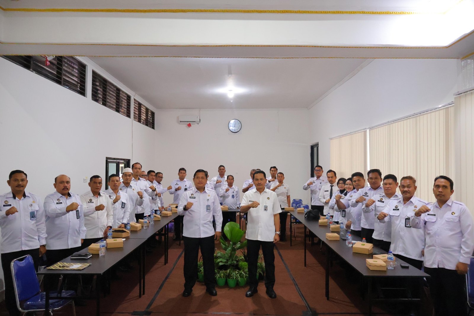 Kalapas Karang Intan hadiri penguatan tugas dan fungsi kedinasan bersama PK Ahli Utama dan jajaran pemasyarakatan se-Kalimantan Selatan. (Dok: Humas LPN Karang Intan)