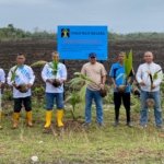 Kanwil Ditjenpas Kalimantan Selatan tinjau lahan program Brigade Pangan yang berlokasi di Desa Pagatan Besar, Kecamatan Takisung, Kabupaten Tanah Laut, Minggu (7/9). (Dok: Web Ditjenpas)