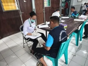Lapas Kelas IIA Ternate menerima sebanyak 20 narapidana yang di pindahkan dari Rumah Tahanan (Rutan) Kelas IIB Ternate, Rabu (24/9). (Dok: Humas Lapas Ternate)