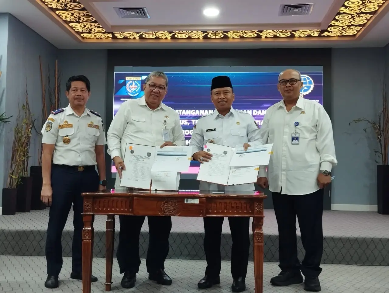 Pemkot Depok Terima Hibah 15 Halte dari Kemenhub