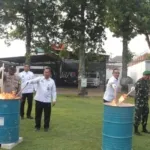 Kanwil Ditjenpas Jateng gelar pemusnahan barang hasil razia di Lapas Kelas I Semarang untuk menjaga keamanan dan ketertiban. (Dok: Humas Lapas Semarang)