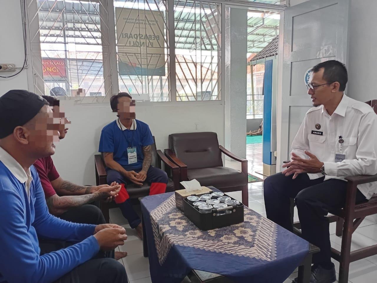 Program Integrasi Rutan Pekalongan, Tiga Napi Bebas Bersyarat