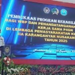 Lapas Karanganyar dan BNNK Cilacap luncurkan Program Rehabilitasi Sosial dan tandatangani kerja sama P4GN bagi warga binaan, Senin (8/9/2025). (Dok: Humas Lapas Karanganyar)