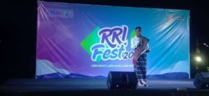 Rasta Japa, Warga Binaan Lapas Ende, tampil memukau di Pentas Seni RRI Fest 2025 yang digelar di pelataran RRI Ende, Jumat (5/9/2025). (Lady Badin)