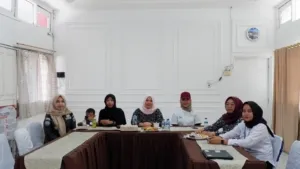 Lapas Perempuan Kelas IIA Palembang ikuti rapat virtual bersama Kakanwil Pemasyarakatan Sumsel persiapan PORNAS KOPRI 2025. (Dok: Humas Lapas Perempuan Palembang)