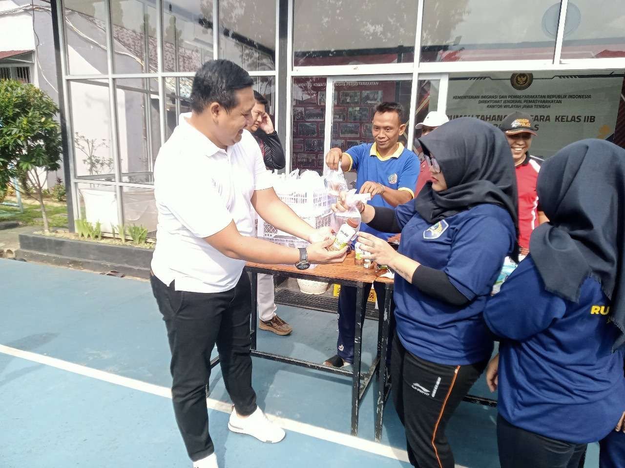 Rutan Banyumas Bagikan Nutrisi & Vitamin untuk Kesehatan WBP