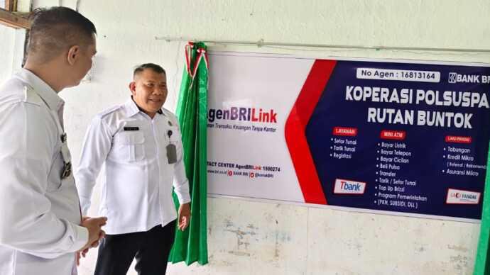 Kakanwil Ditjenpas Kalteng, I Putu Murdiana, resmikan program strategis di Rutan Kelas IIB Buntok, Selasa (2/9). (Dok: Humas Rutan Buntok)