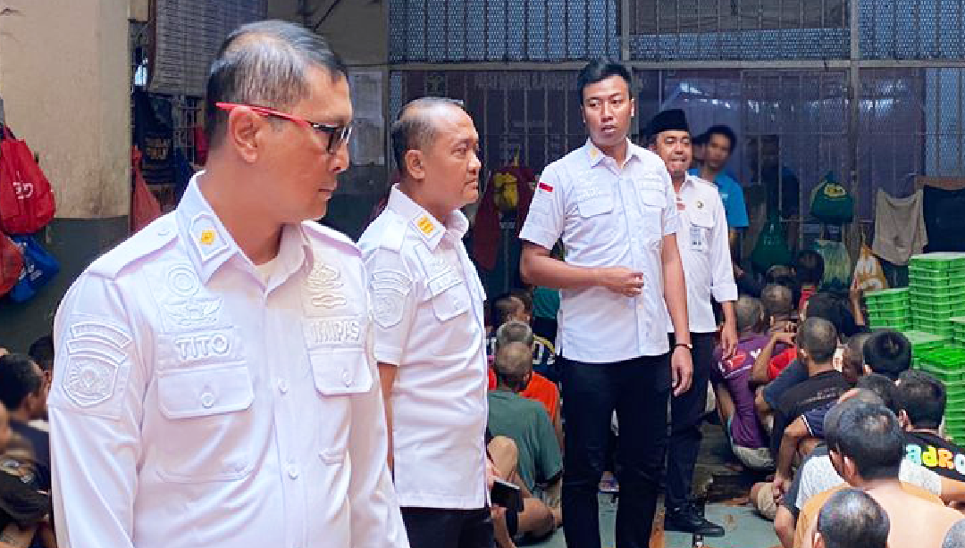 Rutan Cipinang Bagikan Bingkisan Sehat untuk Warga Binaan