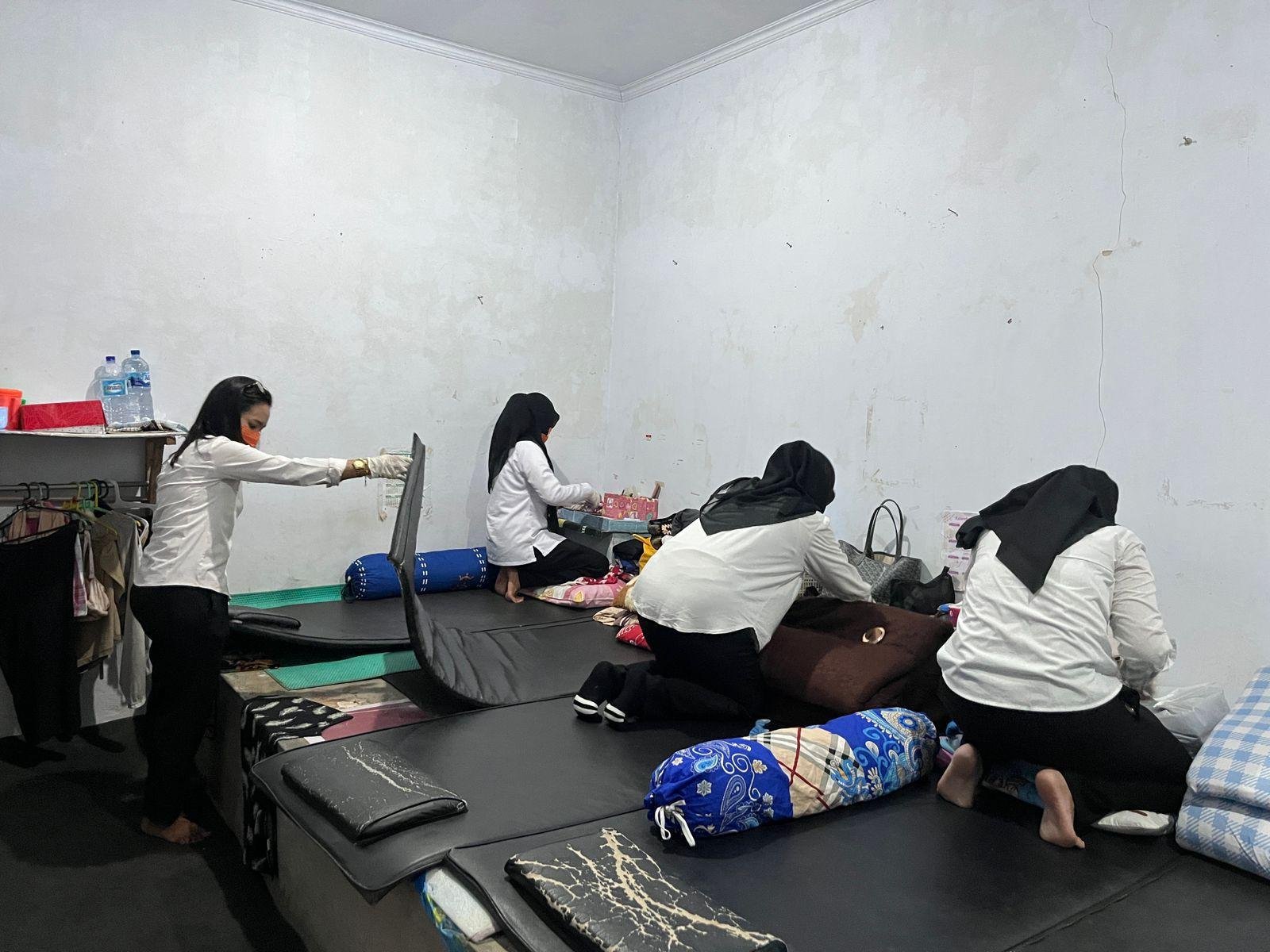 Kanwil Ditjenpas Maluku lakukan sidak insidentil di Lapas Perempuan Ambon untuk deteksi dini gangguan keamanan dan ketertiban. (Dok: Humas Lapas Perempuan Ambon)