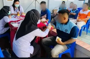Lapas Kelas IIB Tolitoli bekerja sama dengan Puskesmas Baolan melaksanakan skrining TBC, HIV/AIDS, dan pemeriksaan kesehatan dasar untuk 40 Warga Binaan. (Dok: Humas Lapas Tolitoli)