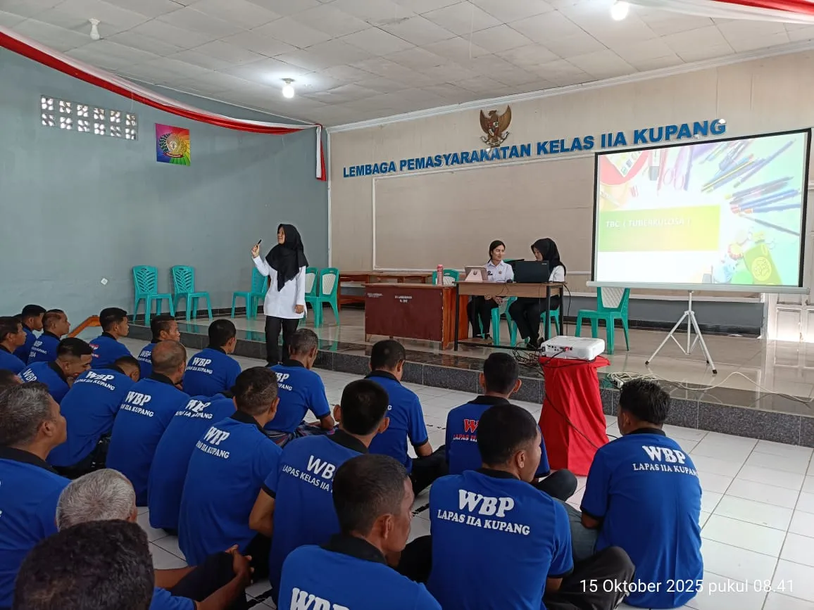 Lapas Kelas IIA Kupang melakukan kegiatan sosialisasi pencegahan penyakit Tuberkulosis (TBC) yang disertai dengan pembagian obat Terapi Pencegahan TBC (TPT).
