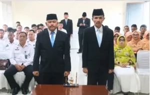 Lapas Kelas IIA Purwokerto menghadiri sekaligus mengantarkan salah satu pegawai terbaiknya, Bapak Fernanda Agung Pradhana, S.Tr.Pas, dalam acara Pelantikan dan Pengantar Tugas Jabatan Manajerial di Lapas Kelas IIA Magelang, Kamis (2/10). (Dok: Humas Lapas Purwokerto)