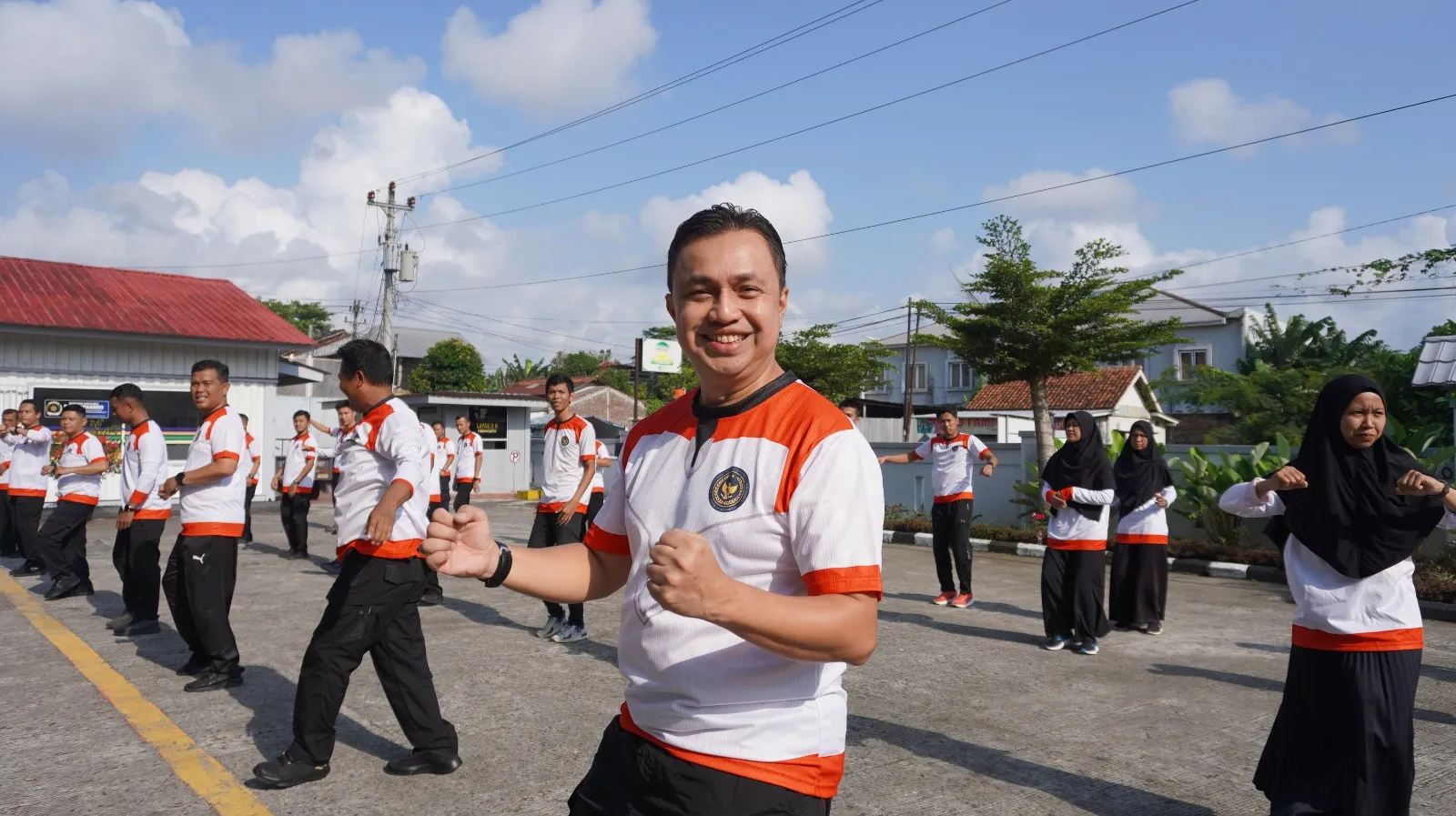 Semangat Rabu Sehat: Lapas Purwokerto Gelar Senam Wujudkan Pegawai yang Sehat dan Produktif