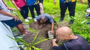 Lapas Kelas III Saparua Gandeng Yayasan Bina Karta Lestari Ciptakan Lingkungan Bersih Lewat Pembuatan Lubang Biopori