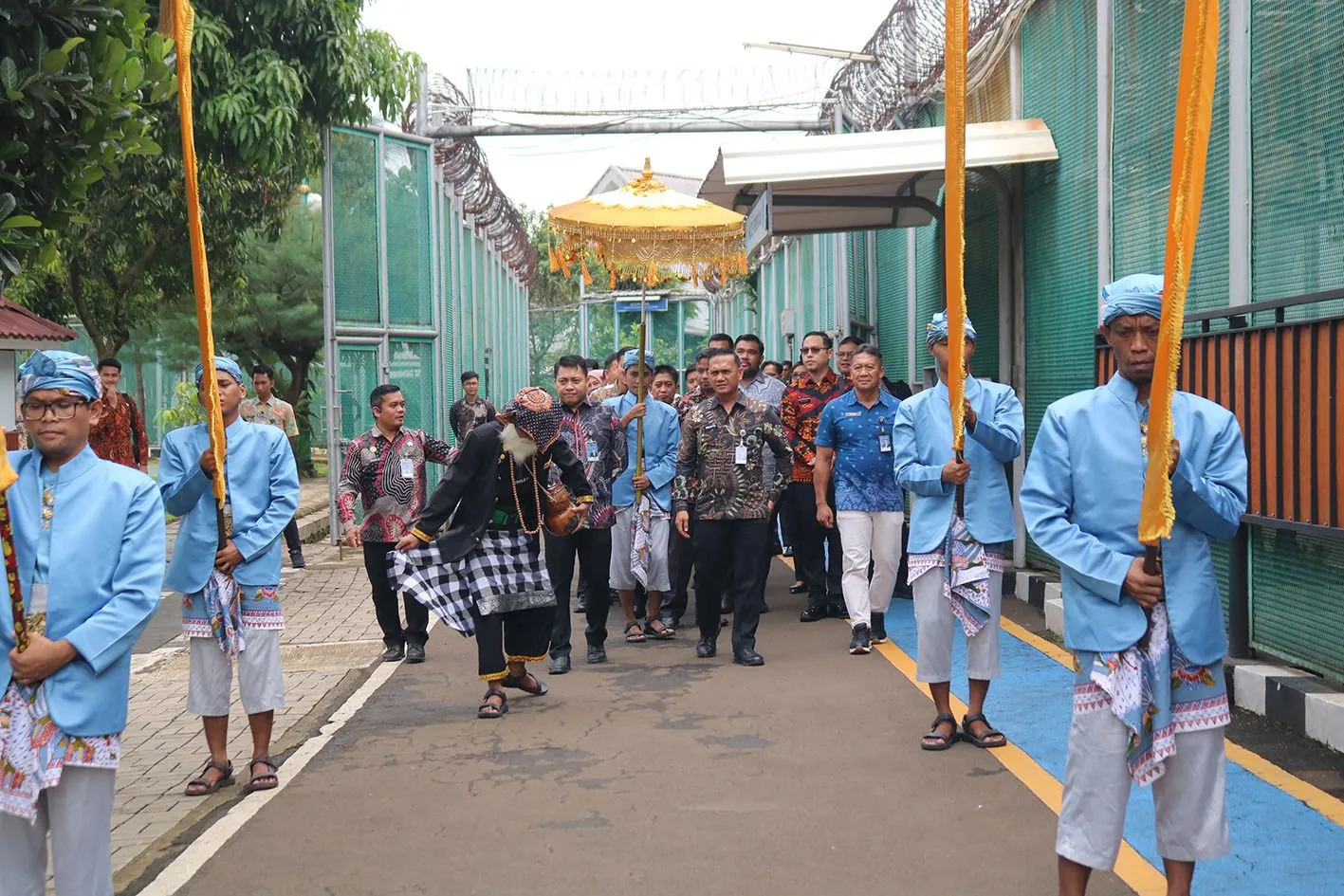Belajar, Berbagi, dan Berinovasi: Lapas Gunung Sindur Serap Inspirasi Pembangunan Zona Integritas dari Studi Tiru ke Lapas Cibinong