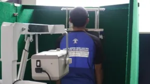 Deteksi Dini Tuberkulosis (TBC), Warga Binaan Rutan Garut Jalani Pemeriksaan Rontgen Dada